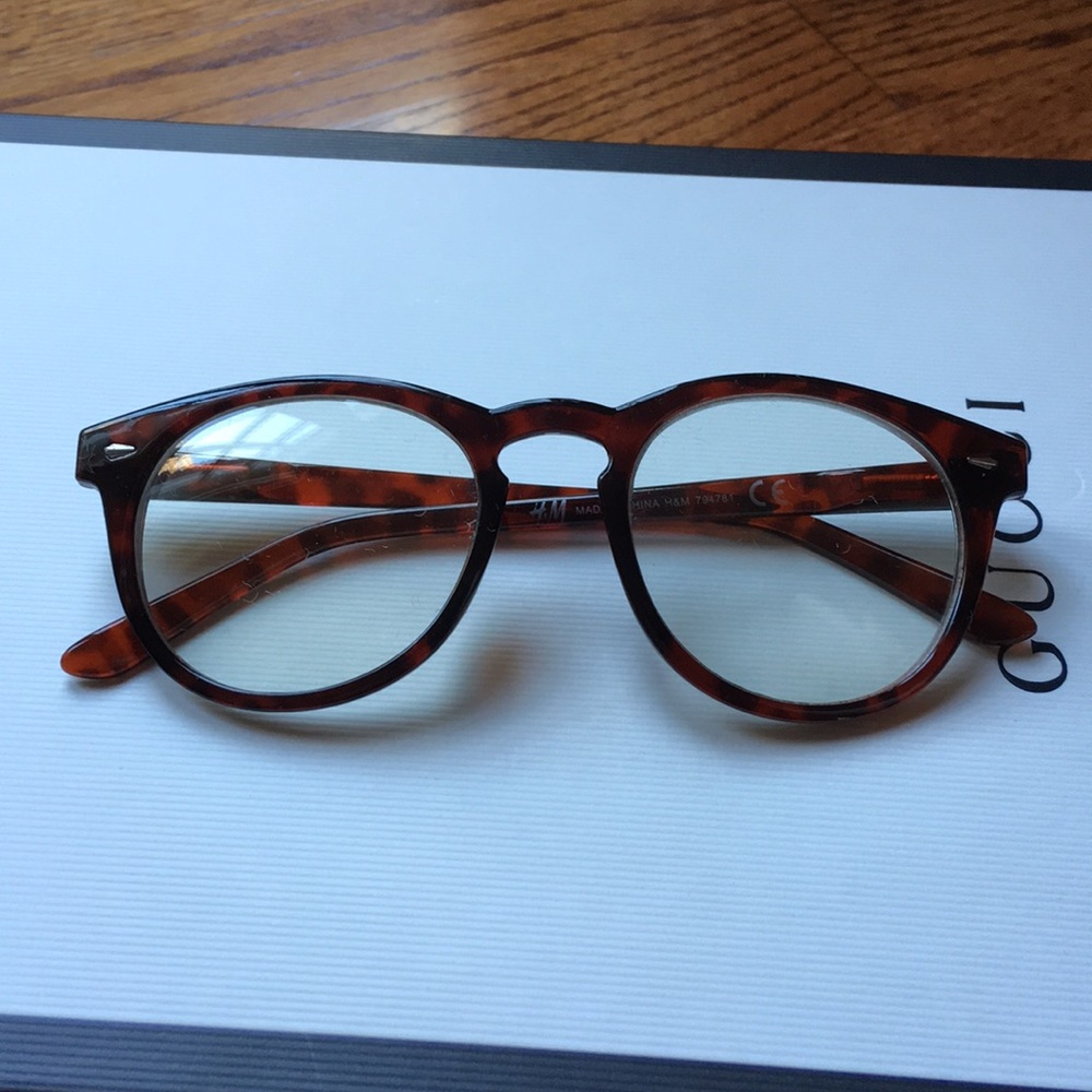 H&M Tortoise Reading Glasses